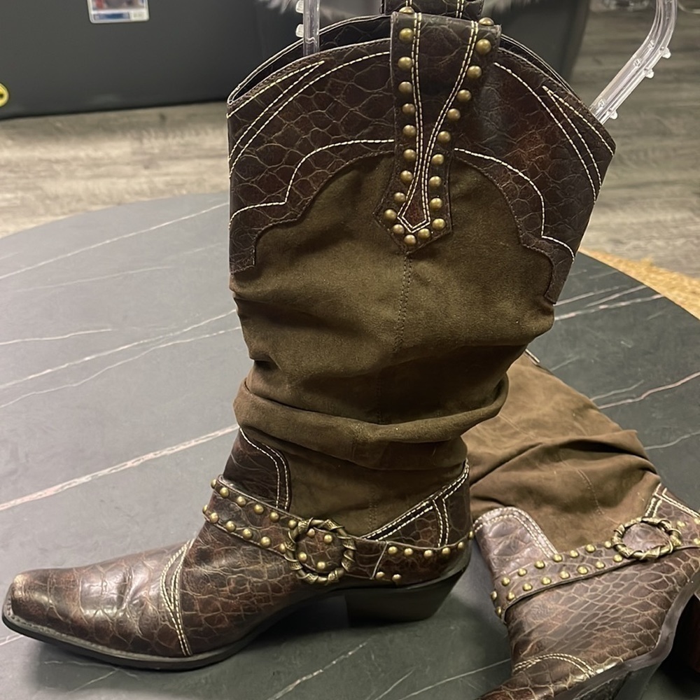 J Renee Montana Women’s Brown Slouch Boots Size 61/2 - Picture 7 of 8